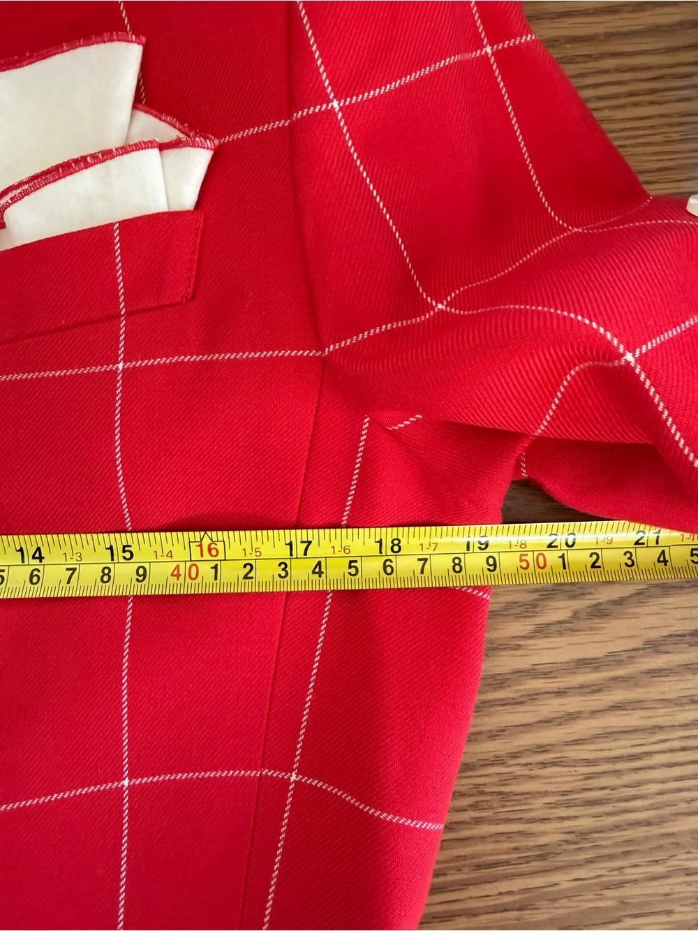 Like New Kasper ASL Red & White Window Pane Short Sleeve Jacket w White Skirt - Picture 9 of 16